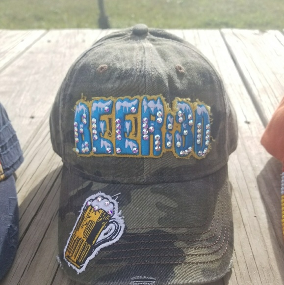 Gina Cap ***Make Me an Offer - Picture 2 of 2